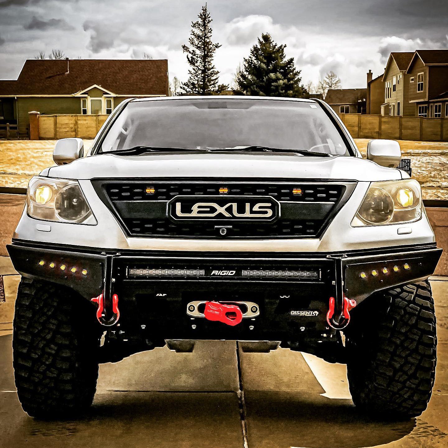 2008-2011 Lexus LX570 TRD Style Grille
